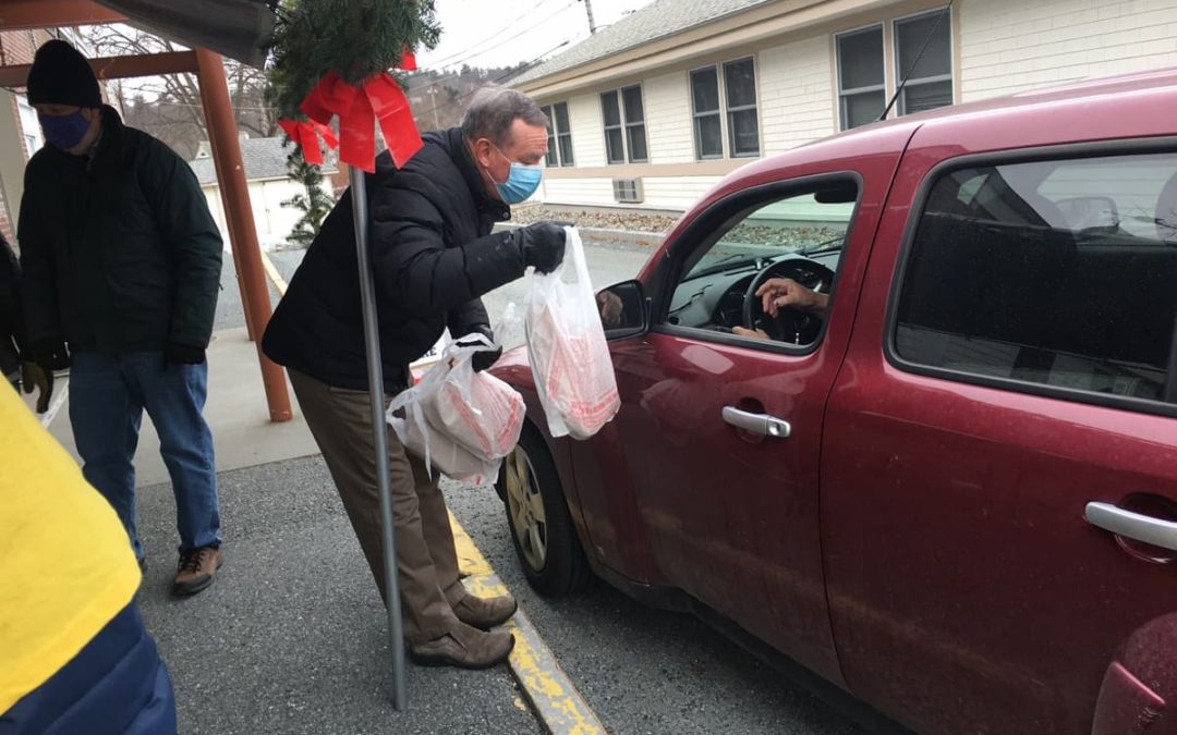 Upper Valley Senior Center Drive Up Meal Drive